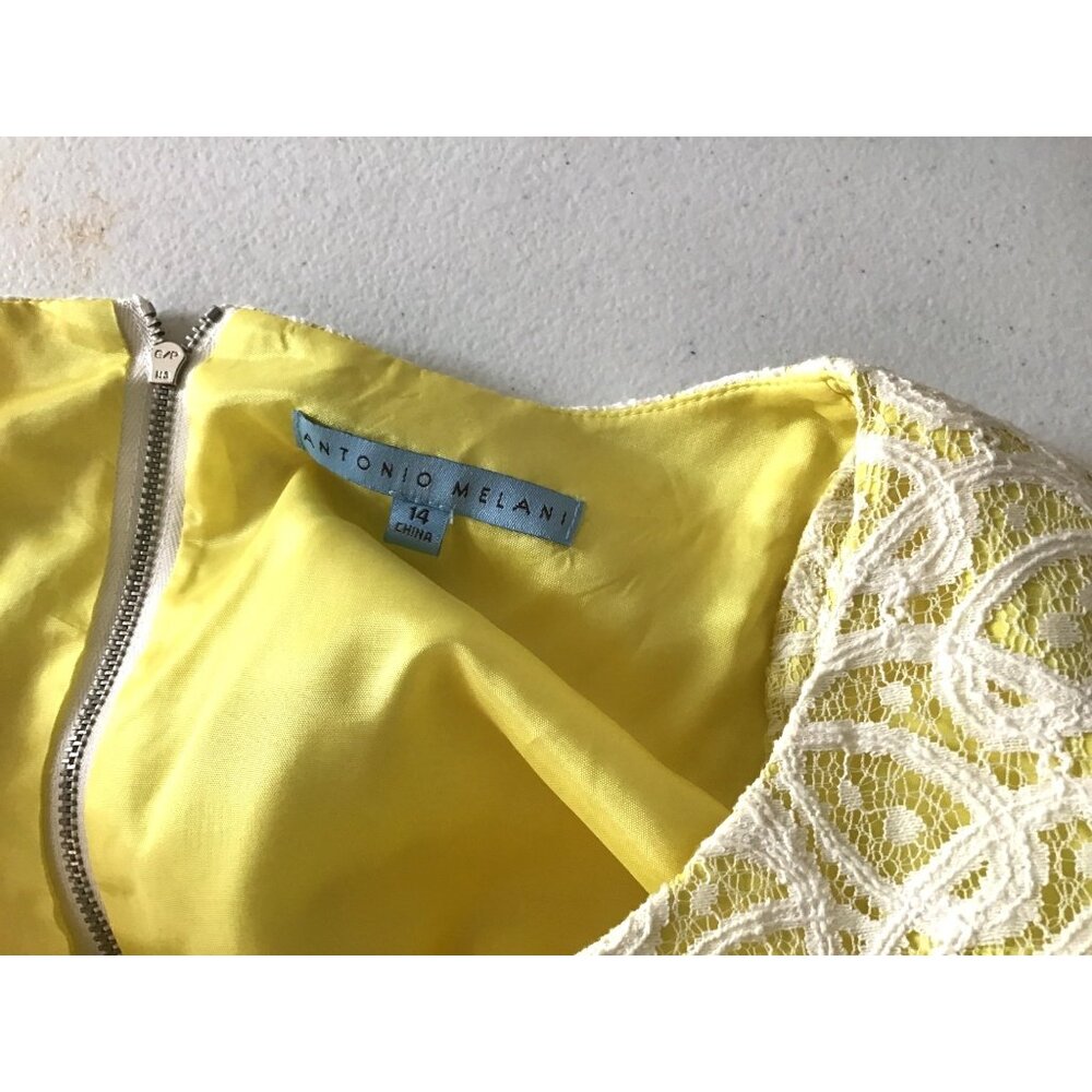 ANTONIO MELANI- WOMENS LACE MIDI DRESS WITH YELLOW LINING ZIP UP CLOSURE SIZE 14 - Picture 3 of 7